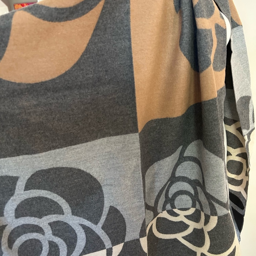 Cashmere Camellia Flower  Shawl in Black, Gray, and Tan - Picture 3 of 6